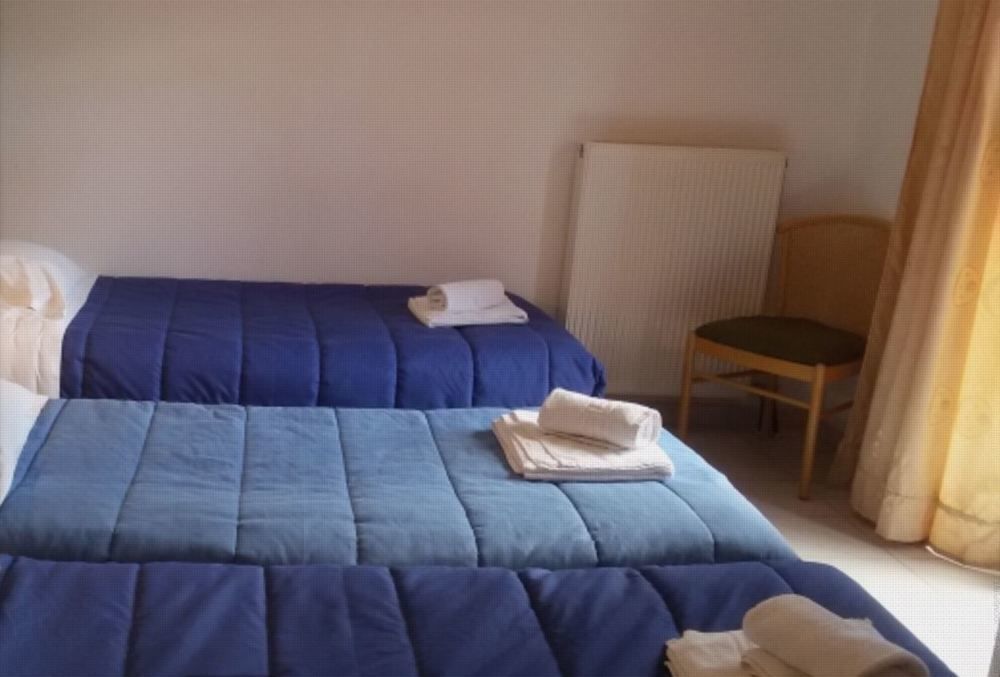 Wilde Rose Hotel Dasziá Kültér fotó